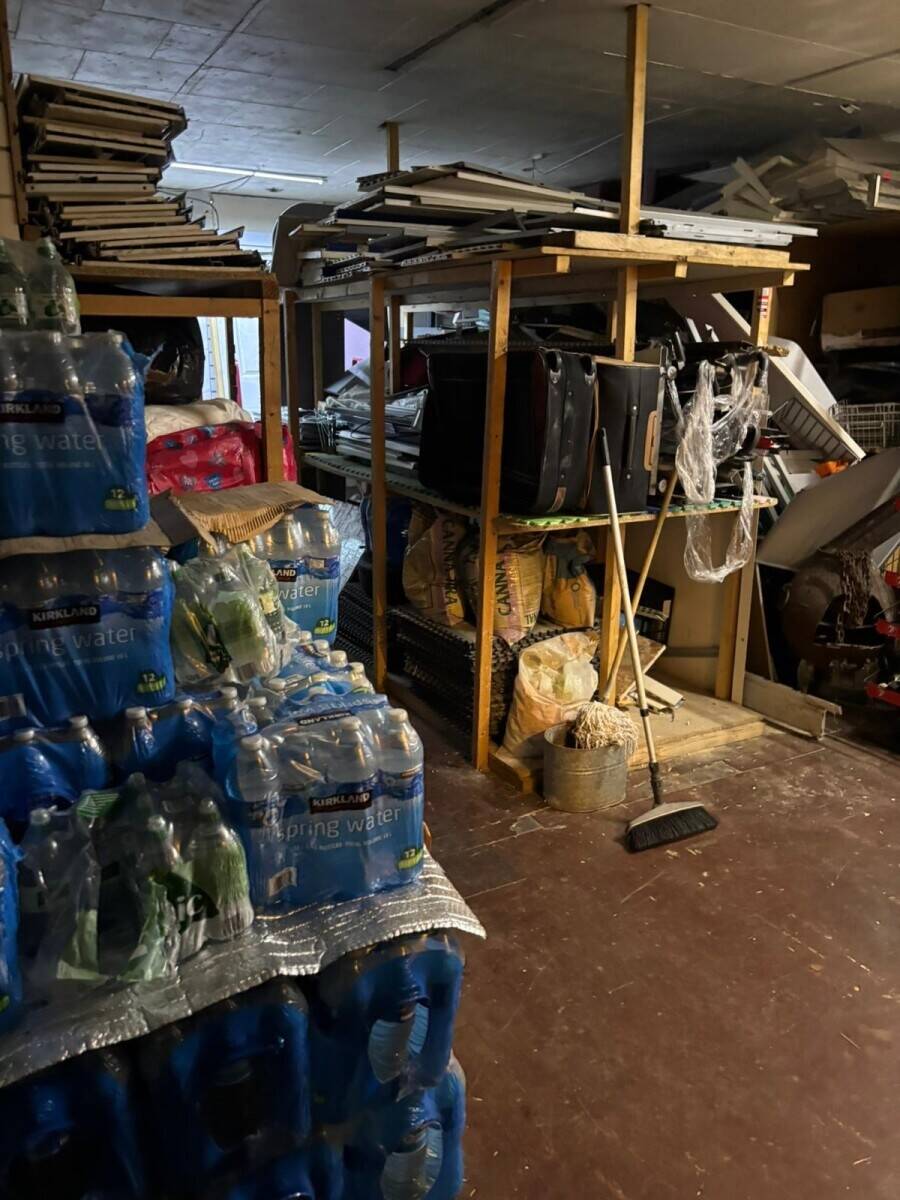 Thriving convenience store for sale