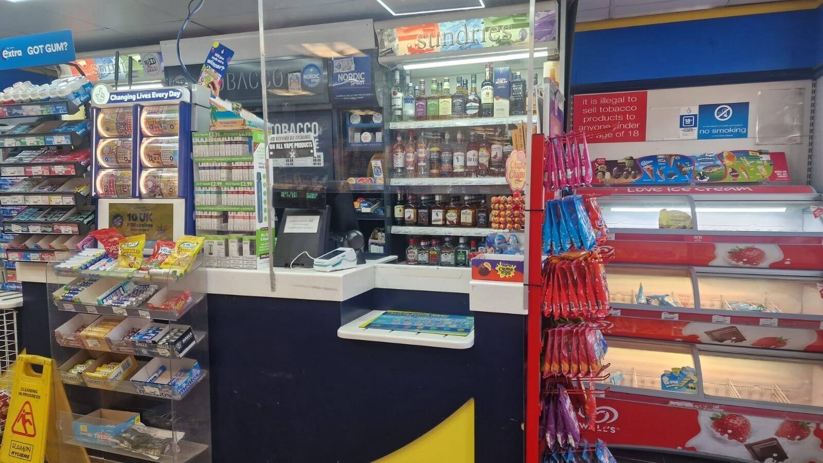 Profitable Off-Licence in Coventry (CV5) – With 3-Bed Flat Photo 3