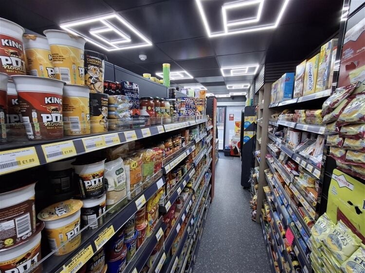Off License & Convenience For Sale in Hull Photo 3
