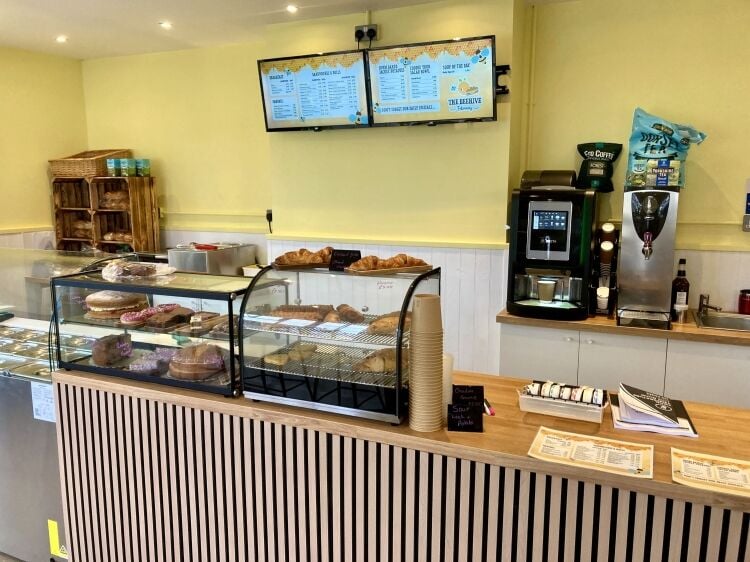 SANDWICH BAR/FOOD TO GO