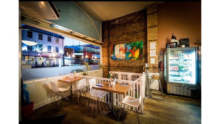 Popular Café Opportunity with Strong Reviews and Established Local Following in London Photo 3