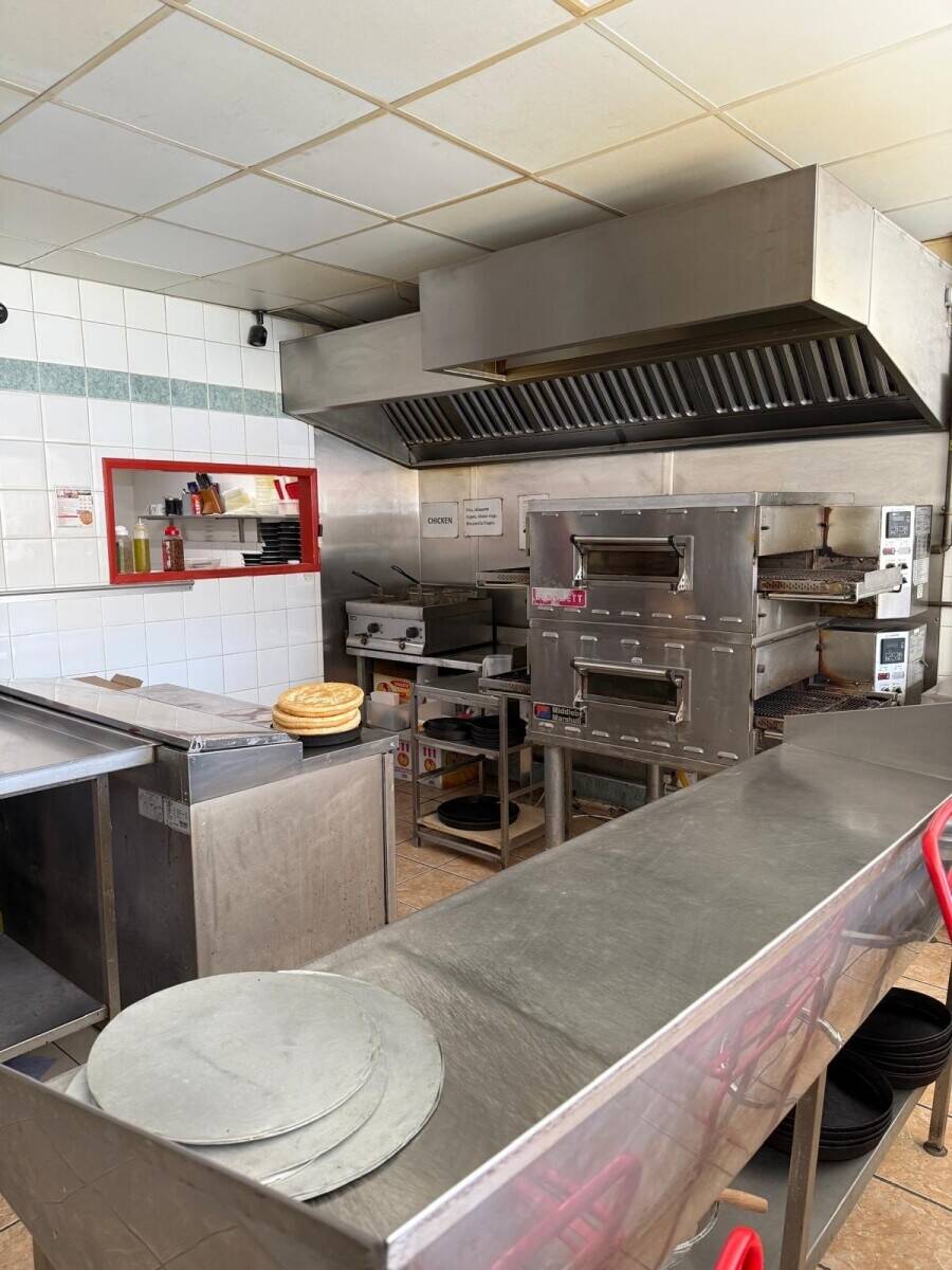 Pizza Takeaway & Delivery in Bristol Photo 4