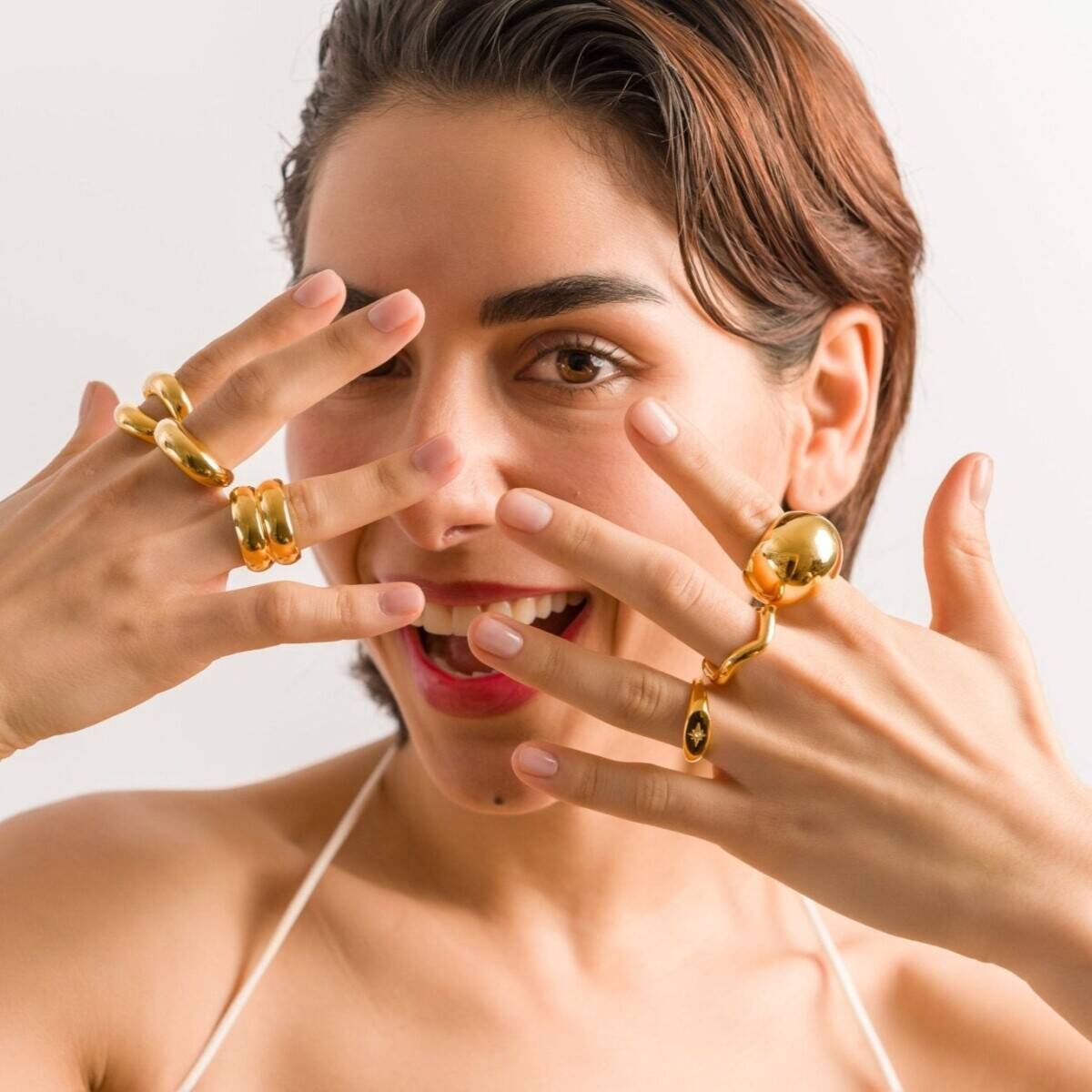Turnkey jewelry brand with proven £400K retail model, £65K stock (~£700K retail value) Photo 3