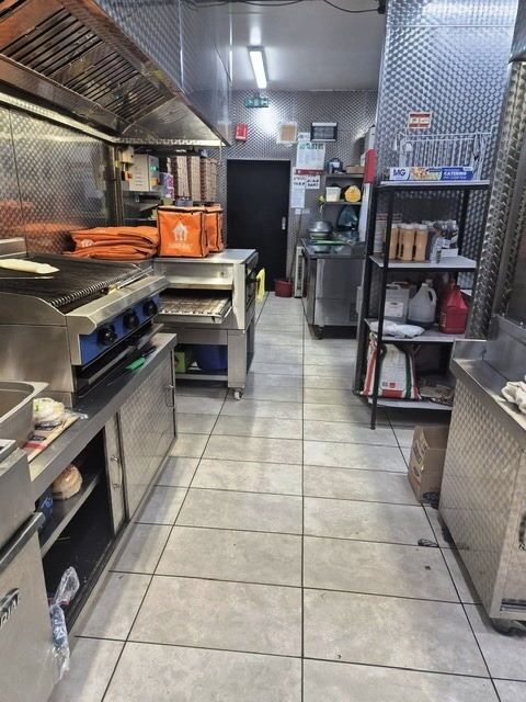 Kebab & Pizza Shop for Sale