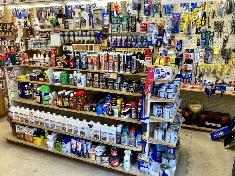 DIY, HARDWARE, & HOUSEHOLD STORE