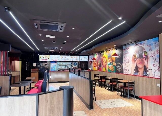Fast Food Chicken Restaurant And Take Away With Optional Franchise - Recently Closed, for Sale Photo 3