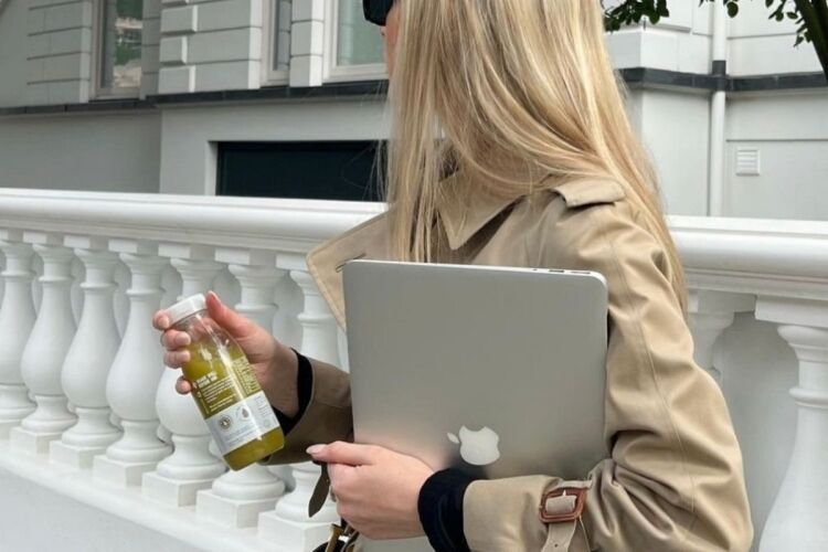 Cold Pressed Juice Manufacturer & Online Retailer
