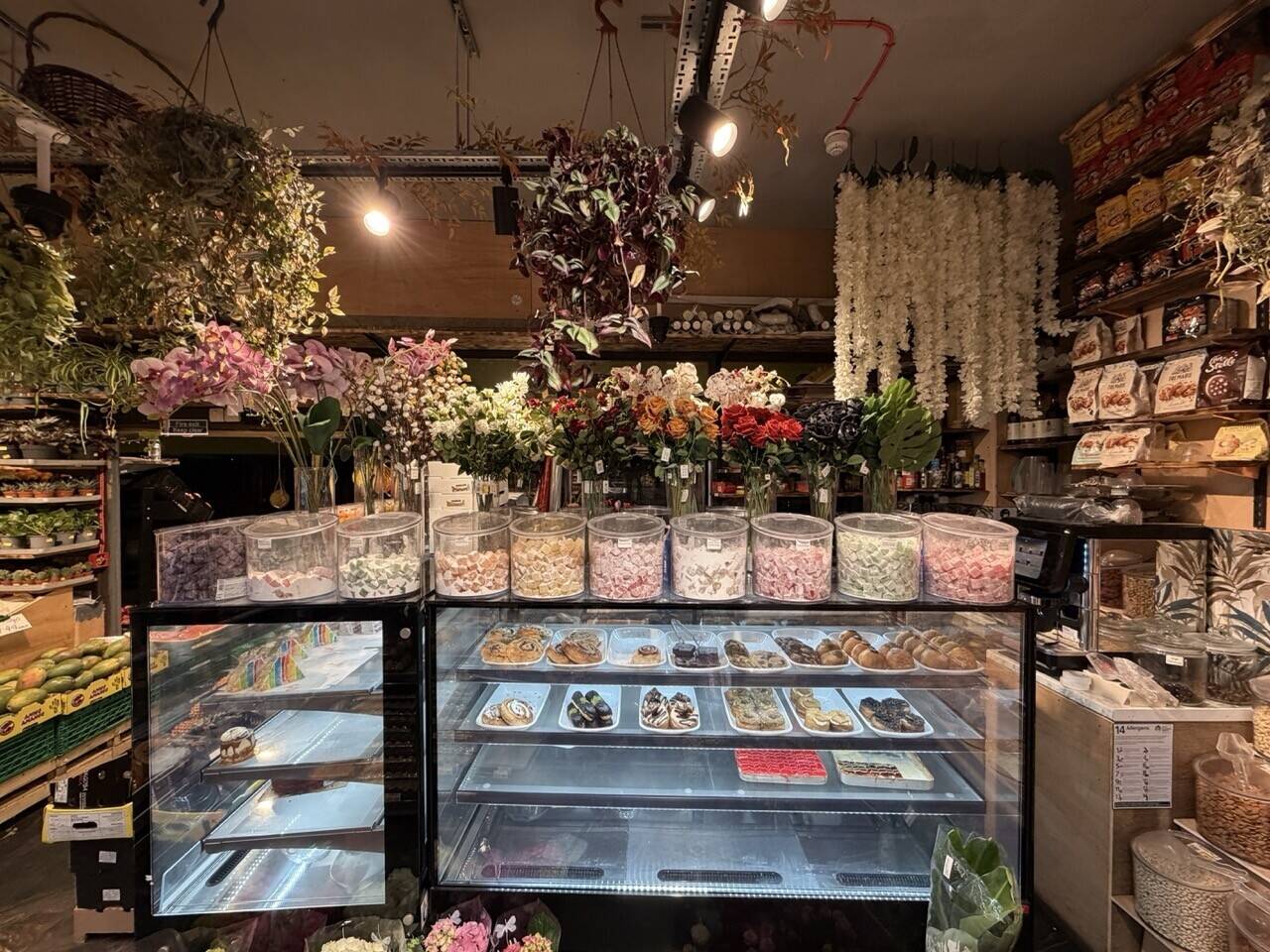 24 Hour Fruit and Veg business for Sale. Located in Brentwood. Over 50% Profit. Rich Area Photo 3