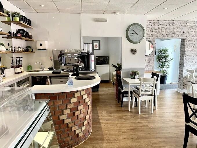 Licensed Coffee Shop full A3 Use for Sale