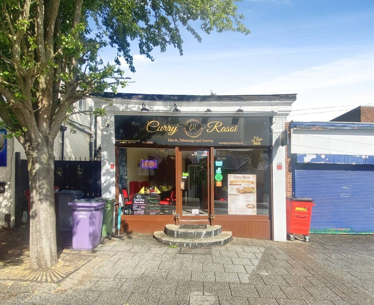 Fully Fitted Licensed Indian & Indo-Chinese Restaurant with 8-Year Lease – Reading Photo 3