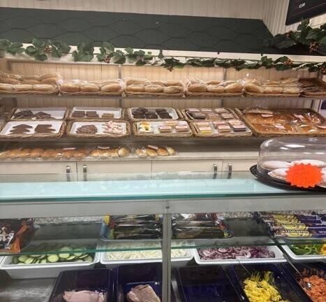 Hugely popular catering business offering impressive corporate & private catering services.