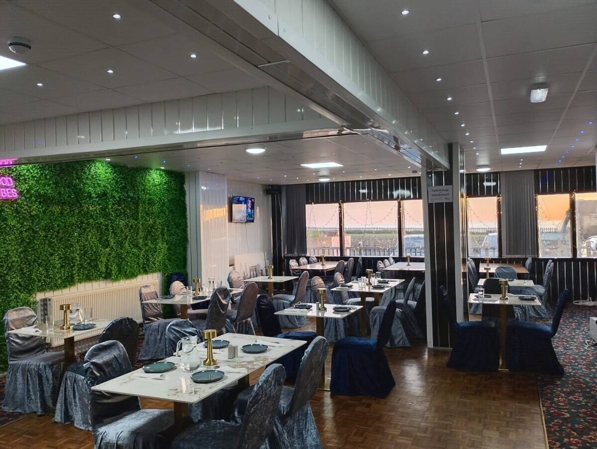 Restaurant for sale in Blackpool  Photo 3