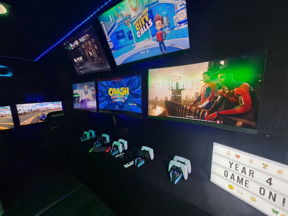 Game Over Gaming Van – Bedfordshire Based Mobile Entertainment Business