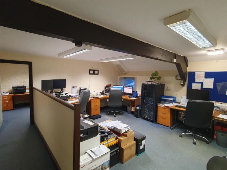 Office Accommodation with Parking To Let For Sale in Newton Abbot Photo 3