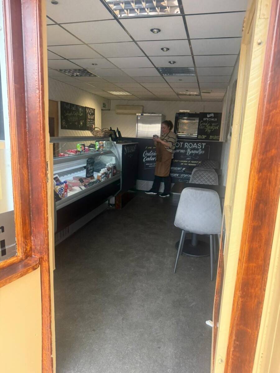 Established Cafe in Romiley Photo 4