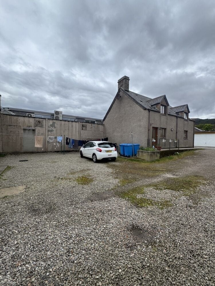 Substantial Mixed-Use Investment Opportunity, Golspie