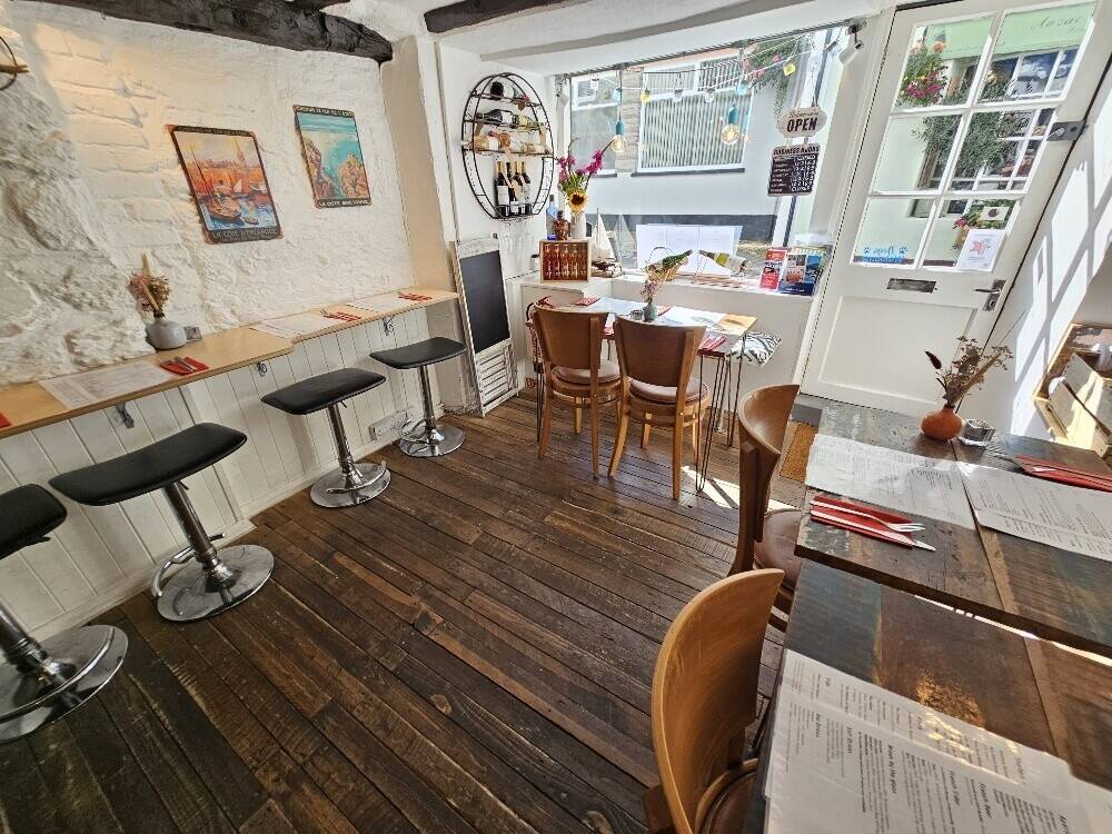 Profitable & Established Creperie & Wine Bar Business In Dartmouth, Devon Photo 3