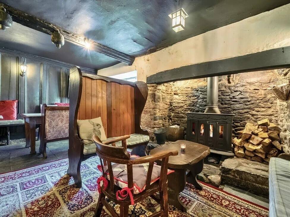 Highly Profitable & Unique Self Catering Devon Holiday Let With Separate 2 Bedroom Owner's House