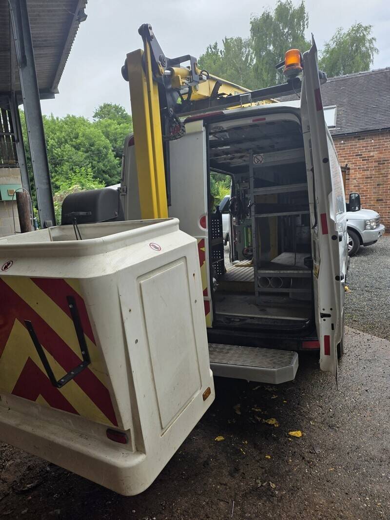 Mobile Solar Panel cleaning Service