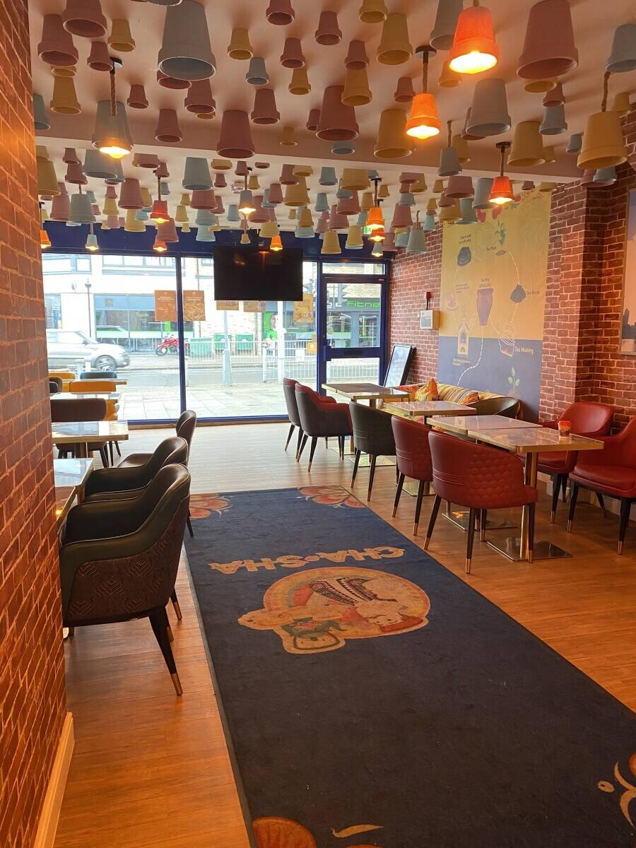 FRANCHISE Store for SALE or 50% Partnership on Chingford Mount/Walthamstow
