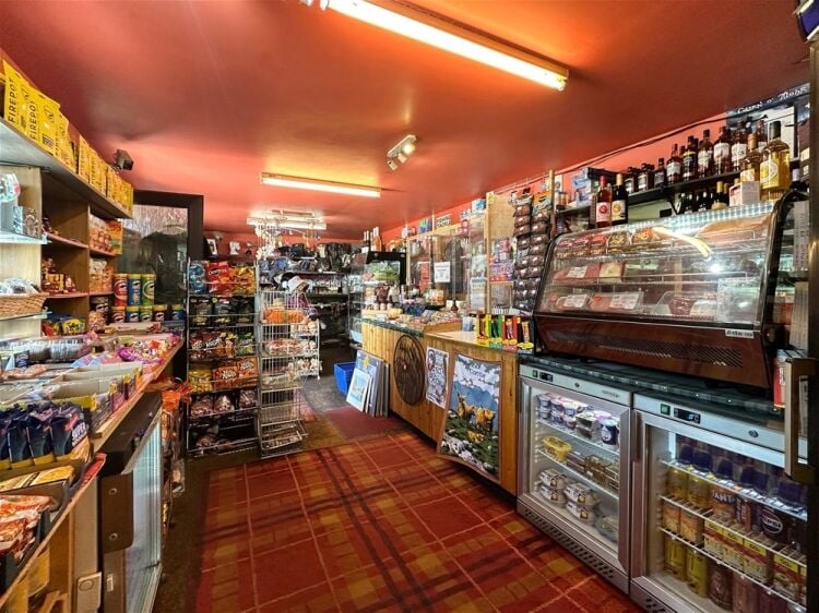 Kintail Crafts and Owners Accommodation