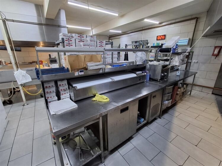 Hot Food Take Away For Sale in Castleford