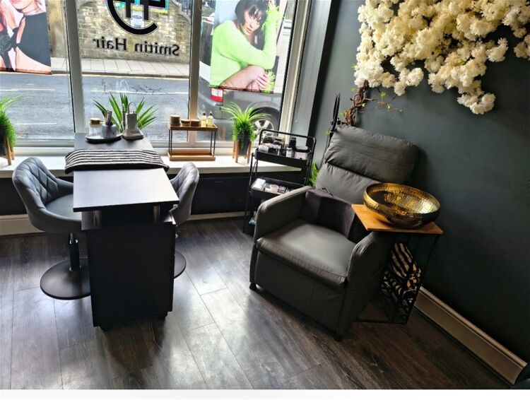 Hair Salons For Sale in Leeds Photo 3