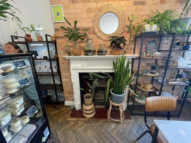 Independent Town Centre Coffee Shop - Leasehold Business