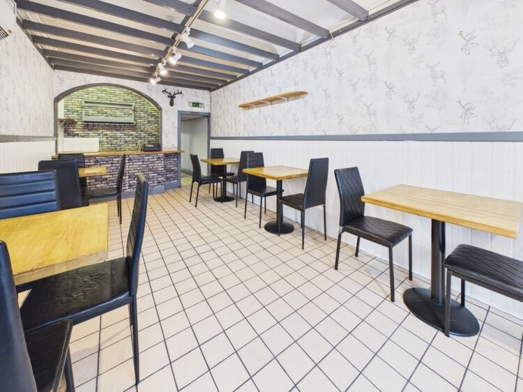 Prime Oban town-centre café premises with vacant possession Photo 3