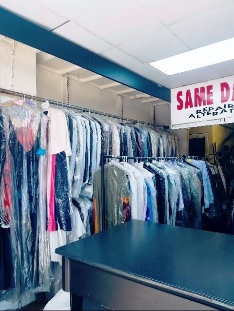 Dry Cleaners for Sale