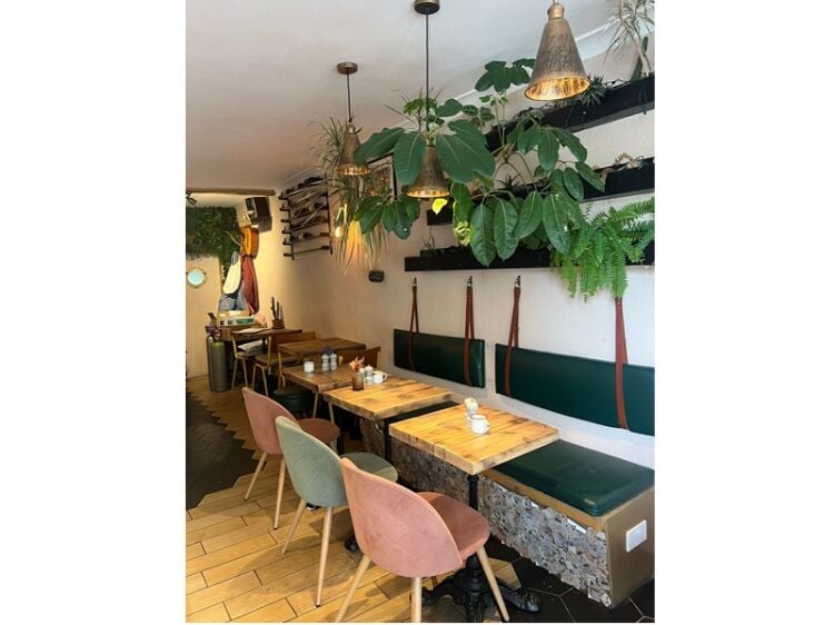 A Sweet Opportunity Awaits – Established Cafe in Prime Putney Location
