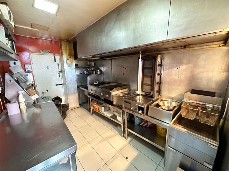 Hot Food Takeaway in Irlam Photo 3