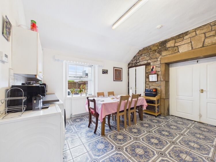 Business for Sale in Forres Photo 3