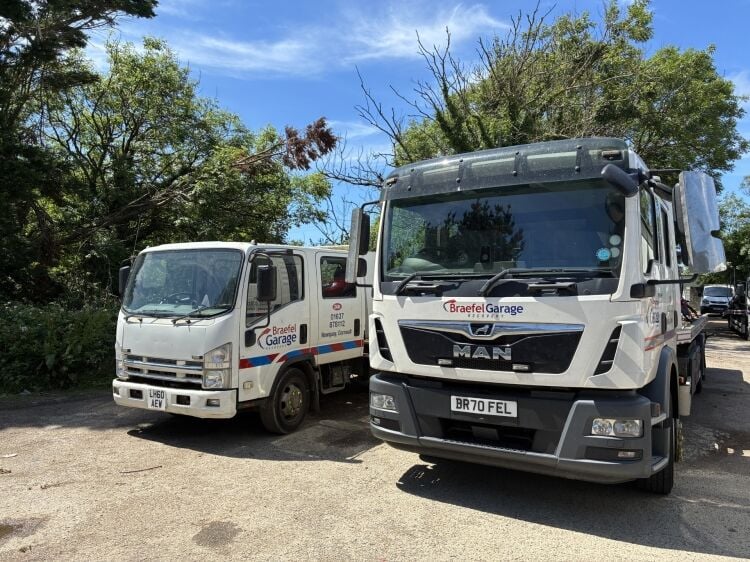 Freehold Garage, MOT Station, Tyre Fitting & 24 Hour Recovery Business Located In Newquay