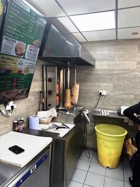 Traditional Fish & Chip Shop With Slight Kebabs for Sale