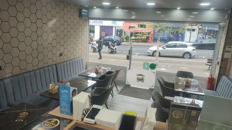 LEASEHOLD INDIAN TAKEAWAY Photo 3