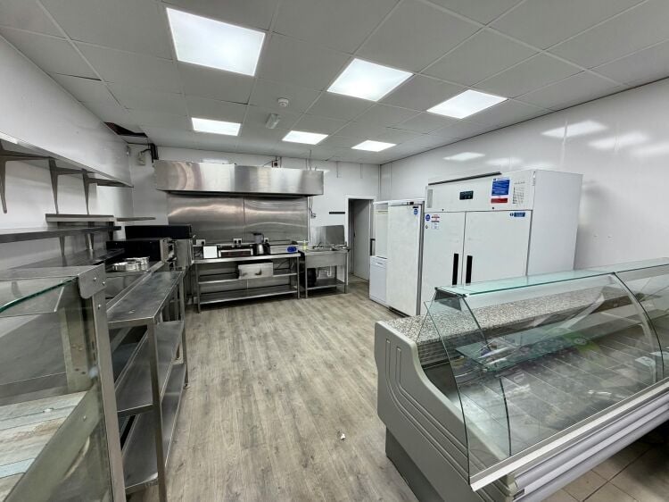 Takeaway Unit Photo 3