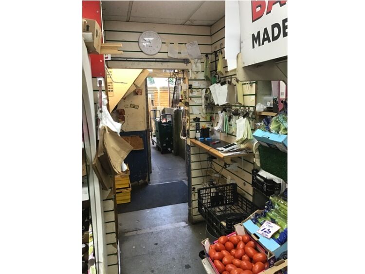 Fresh Opportunity Awaits – Established Greengrocer & Fresh Produce Business