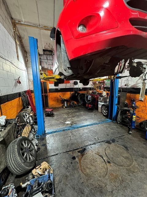Mechanical Garage for Sale Photo 3