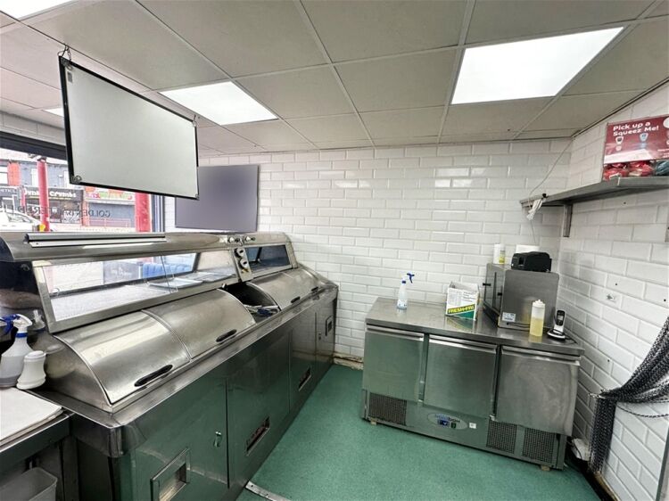 Hot Food Takeaway in Droylsden
