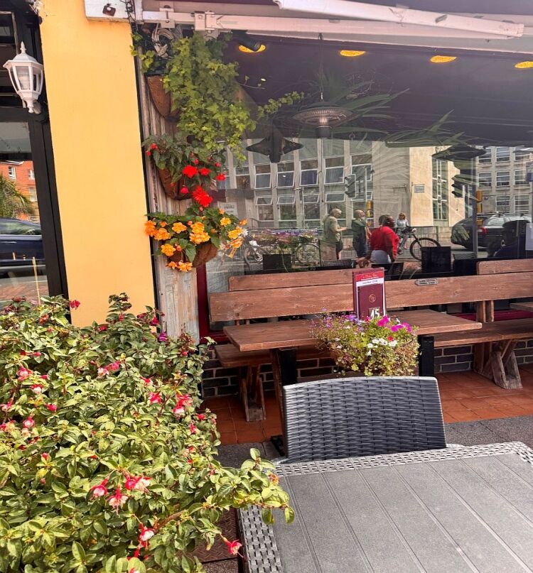 Very well fitted & equipped town centre Italian Restaurant