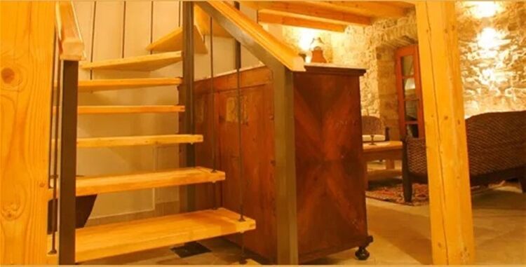 BESPOKE JOINERY MANUFACTURING COMPANY Photo 3