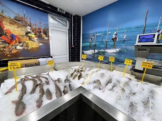 Seafood  /  Frozen Fish  /  Cold Unit With Retail Supermarket for Sale Photo 3
