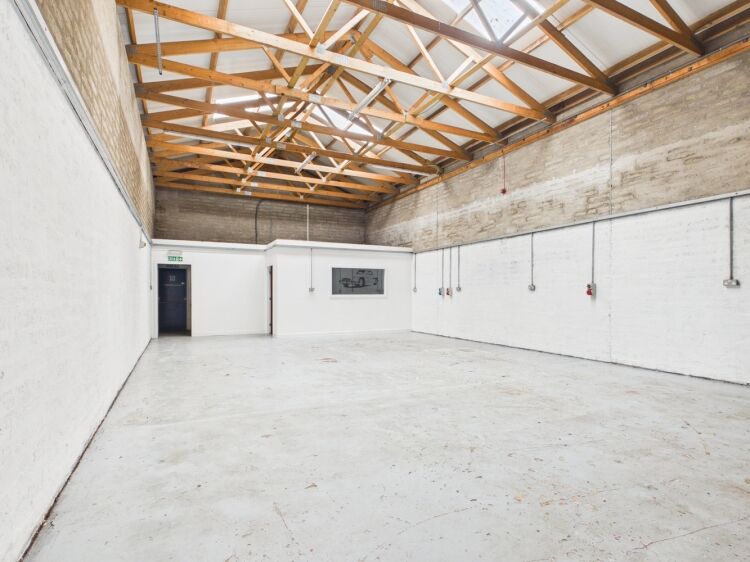 Three-Phase Powered Elgin Industrial Unit Available To Lease Photo 3