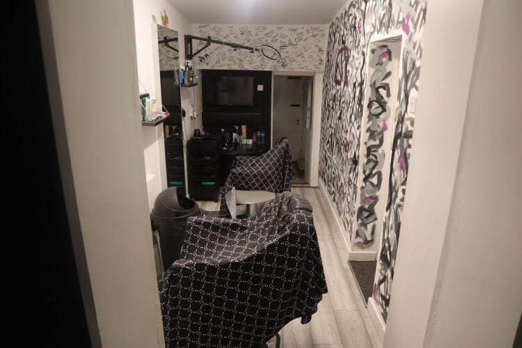 Established Barbers - Northamptonshire Photo 3