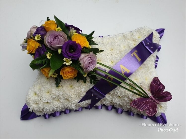 FLORIST AND GIFT BOUTIQUE
