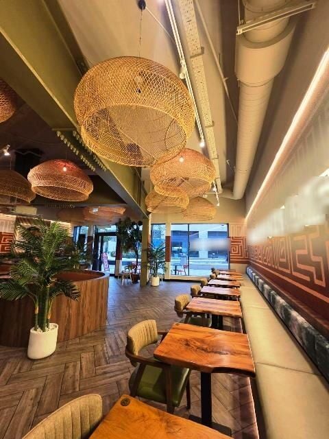 Restaurant optional Franchise for Sale