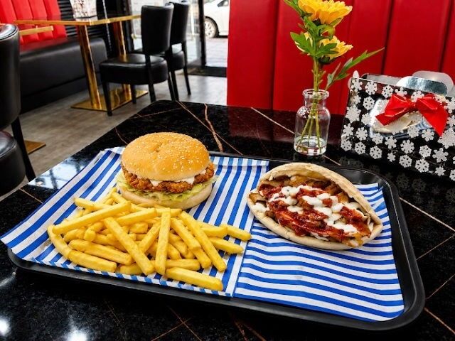 Fast Food Takeaway Specialising In Pizzas & Malayasian Street Food With 10 Covers for Sale