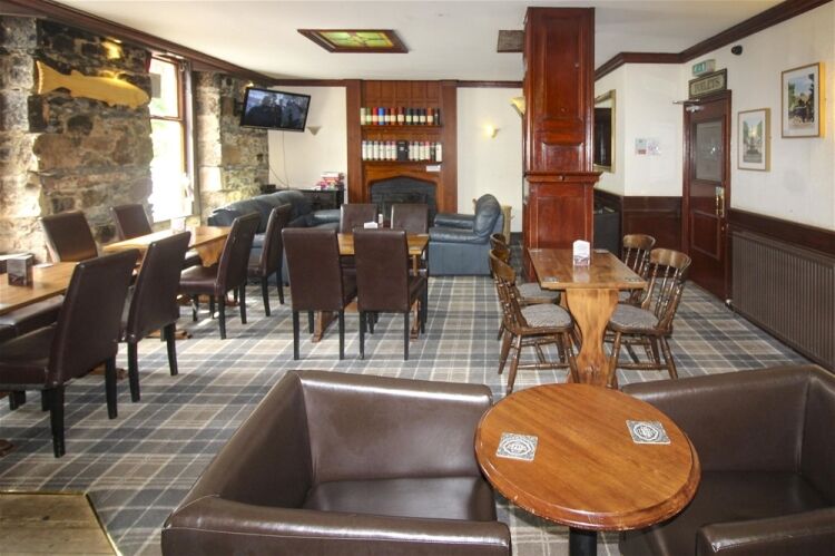 Richmond Arms Hotel