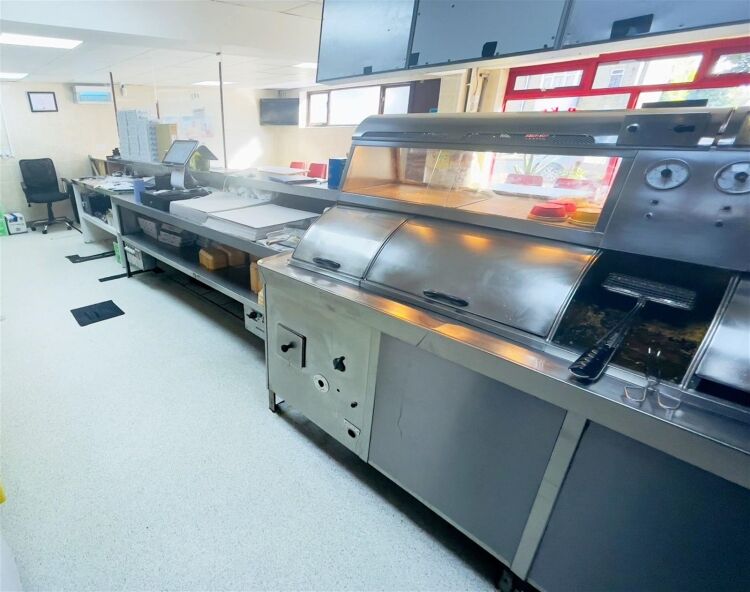 Spacious detached fish & chip shop, Wellingborough
